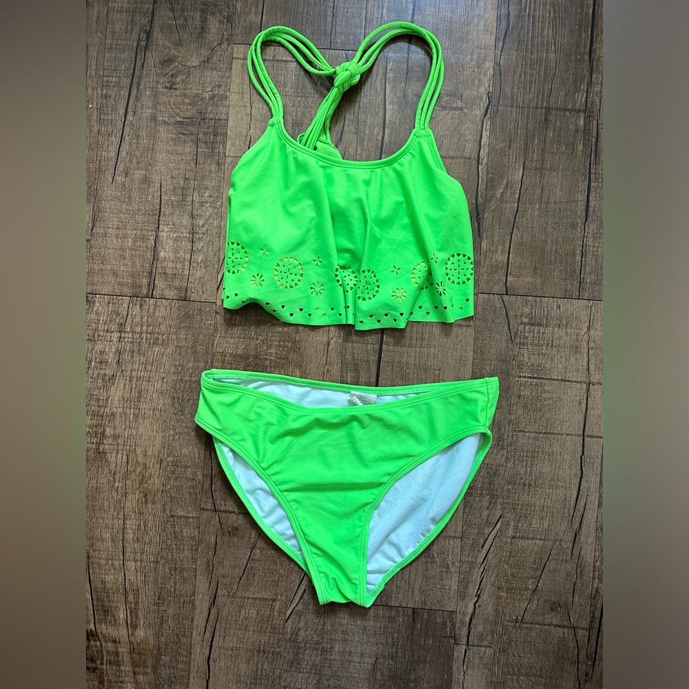 Freestyle Girls Flounce Laser Cut Madallion Bikini Swimsuit Green